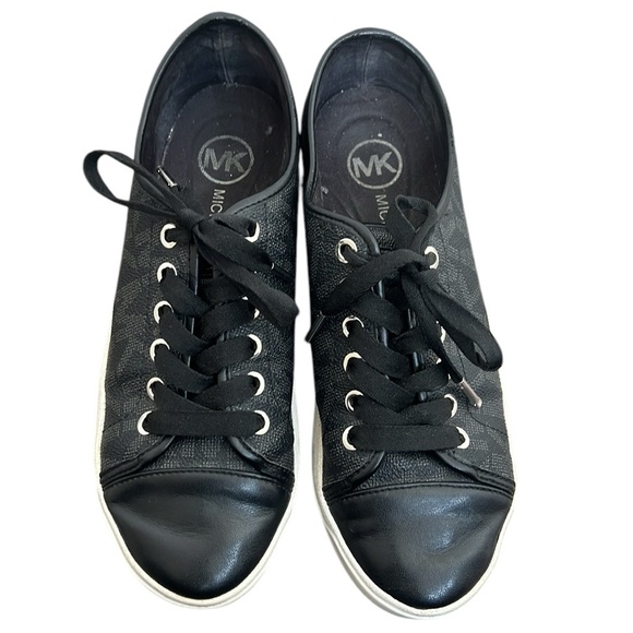 Michael Kors Sneakers Woman’s Size 6.5 Black Logo Lace Up Designer Casual - Picture 6 of 9